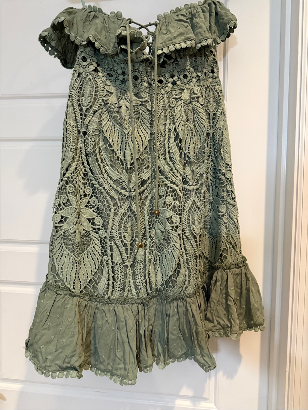 Selfie Leslie Mae Sweetheart Crochet Strapless Ruffled Lace Mini Dress - Picture 7 of 11